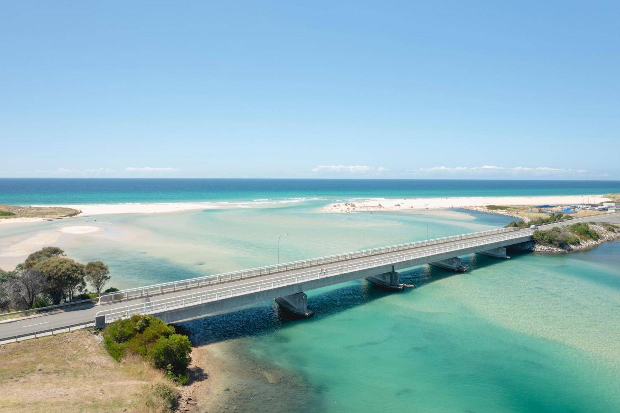 Blue Seas Holiday Villas Scamander Eksteriør bilde